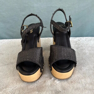 NWOT Franco Sarto Women’s Wally 2 Woven Platform Heels Black Size 8